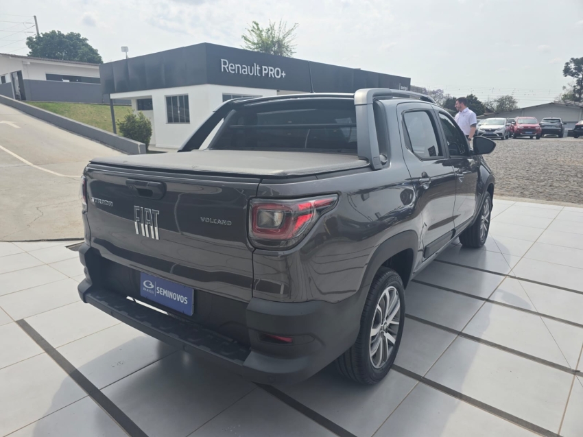 fiat strada 1.3 firefly flex volcano cd cvt 4p automatico 2025