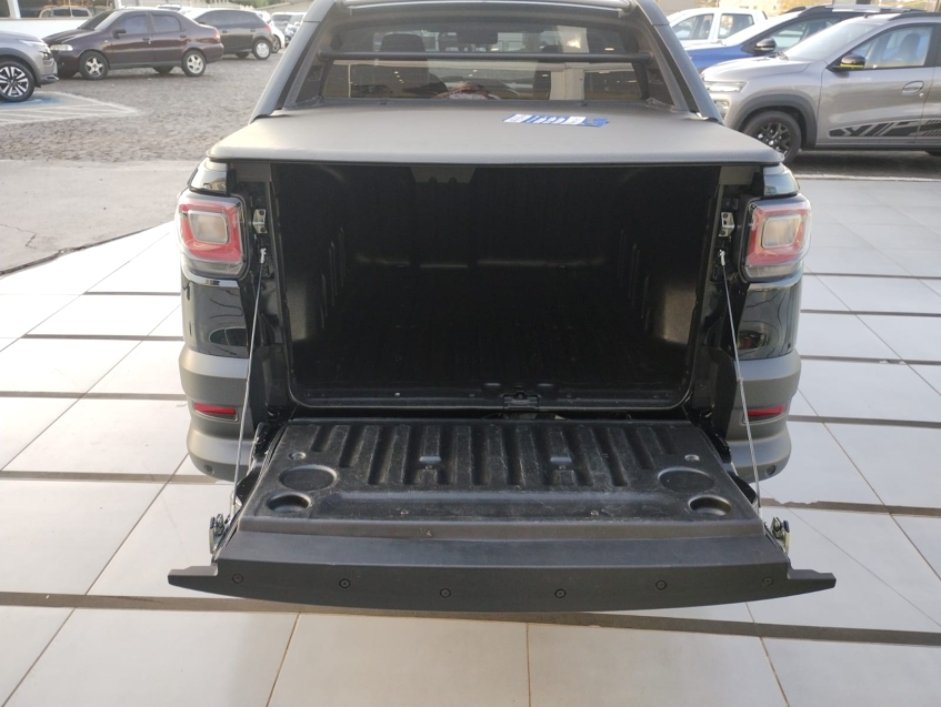 fiat strada 1.3 firefly flex ranch cd cvt 4p automatico 2023