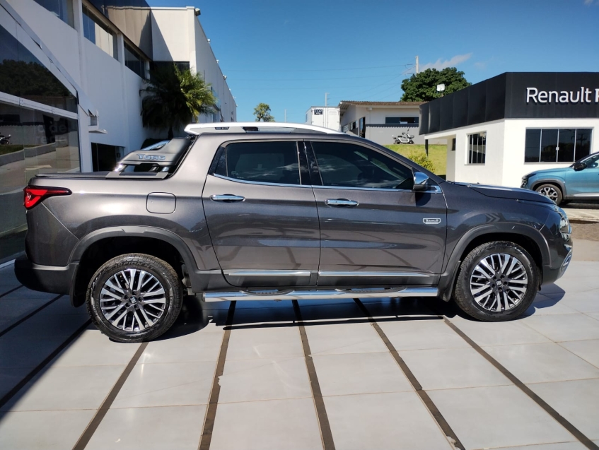 fiat toro 2.0 16v turbo diesel ranch 4wd at9 4p automatico 20247