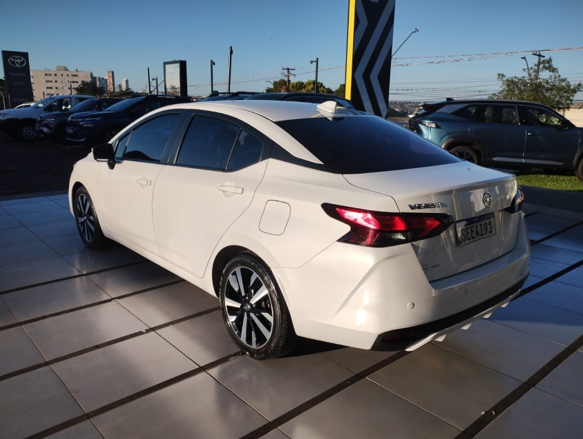 nissan versa 1.6 16v flex exclusive xtronic 4p automatico 20233