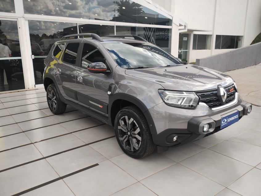 renault duster 1.3 tce flex iconic plus x-tronic 4p automatico 2025