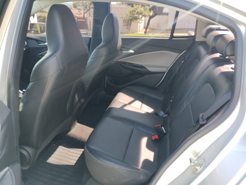 chevrolet onix 1.0 turbo flex plus premier automatico 4p 202310