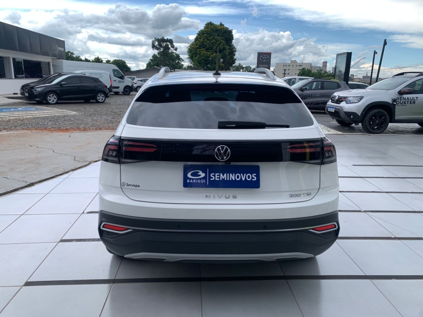 volkswagen nivus 1.0 200 tsi total flex highline automatico 4p 20224