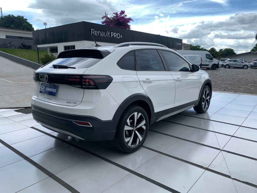 volkswagen nivus 1.0 200 tsi total flex highline automatico 4p 20225