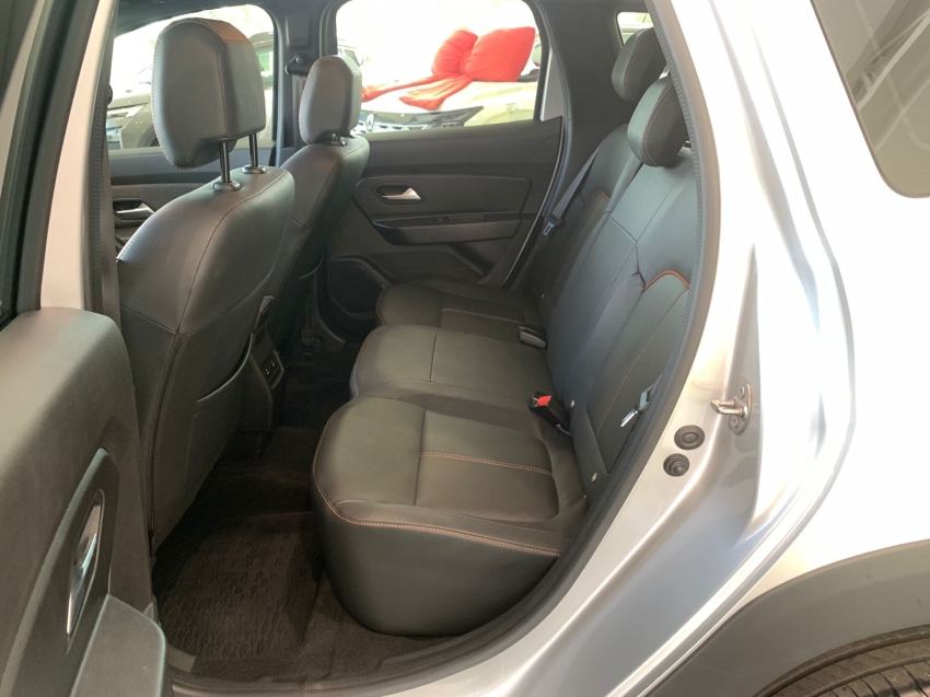 renault duster 1.3 tce flex iconic plus x-tronic 4p automatico 20258