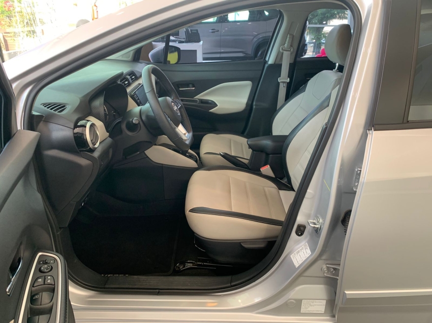 nissan versa 1.6 16v flex exclusive xtronic 4p automatico 20246