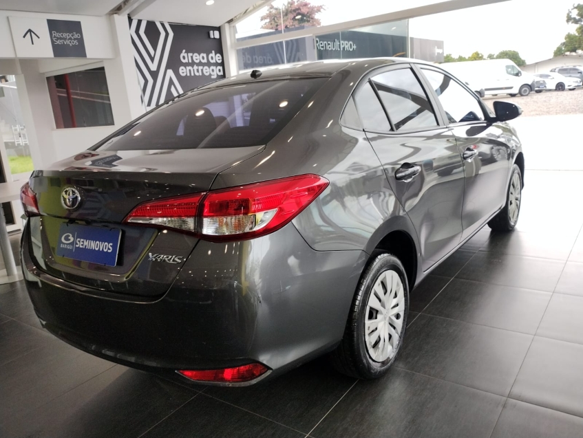 toyota yaris 1.5 16v flex sedan xl live multidrive 4p automatico 20236