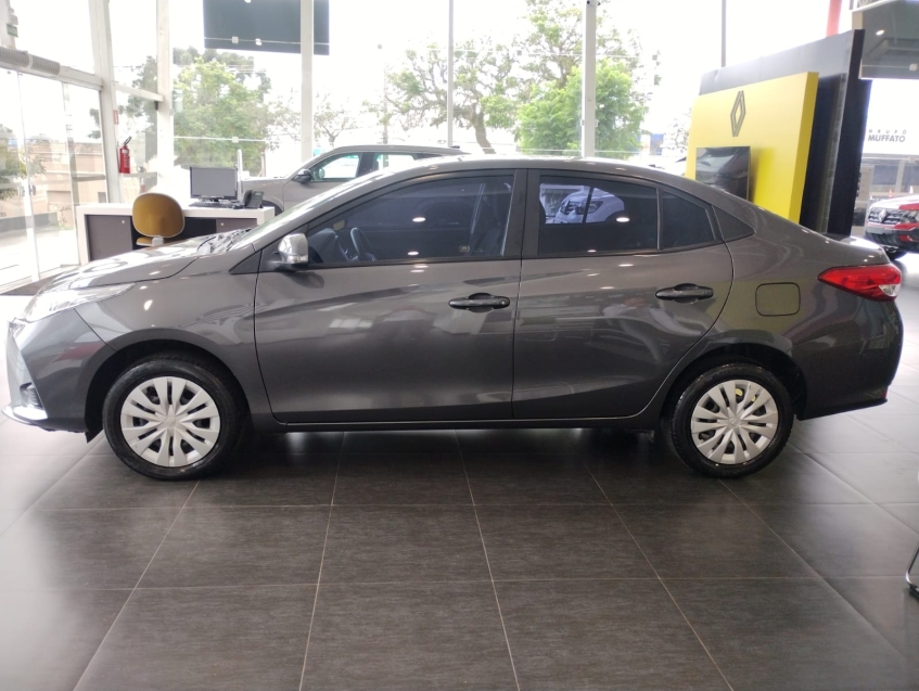 toyota yaris 1.5 16v flex sedan xl live multidrive 4p automatico 20237