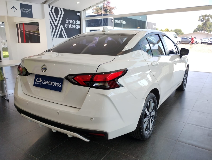 nissan versa 1.6 16v flex advance xtronic 4p automatico 20216