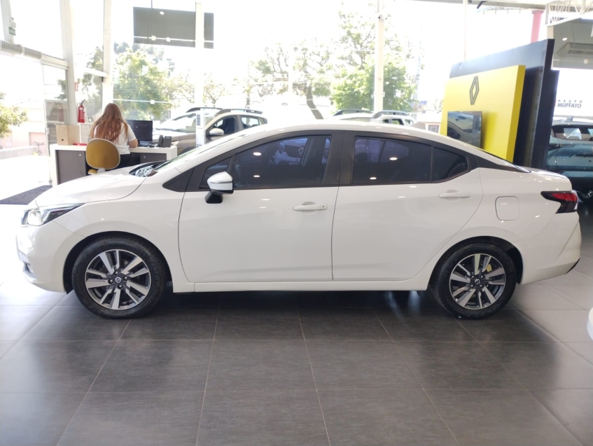 nissan versa 1.6 16v flex advance xtronic 4p automatico 20213