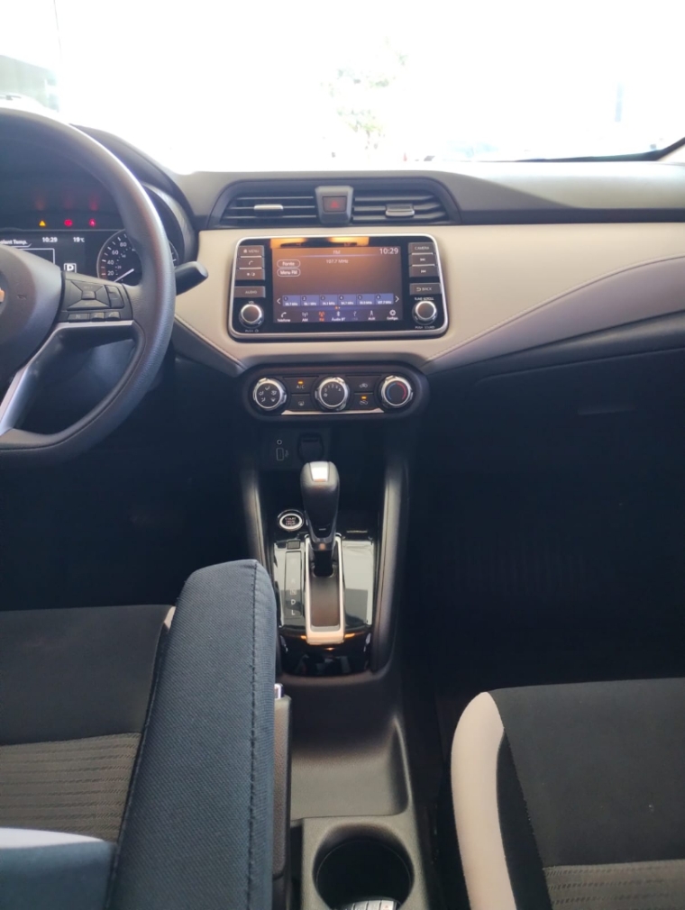 nissan versa 1.6 16v flex advance xtronic 4p automatico 202110