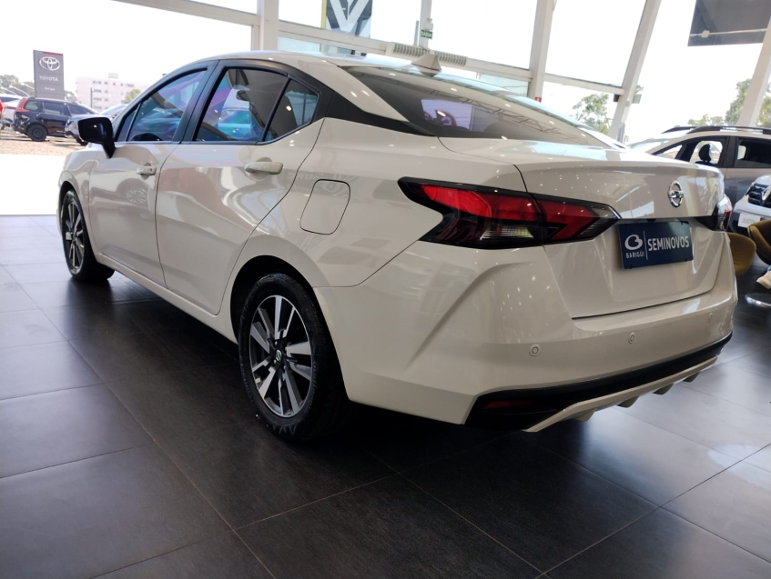 nissan versa 1.6 16v flex advance xtronic 4p automatico 20214