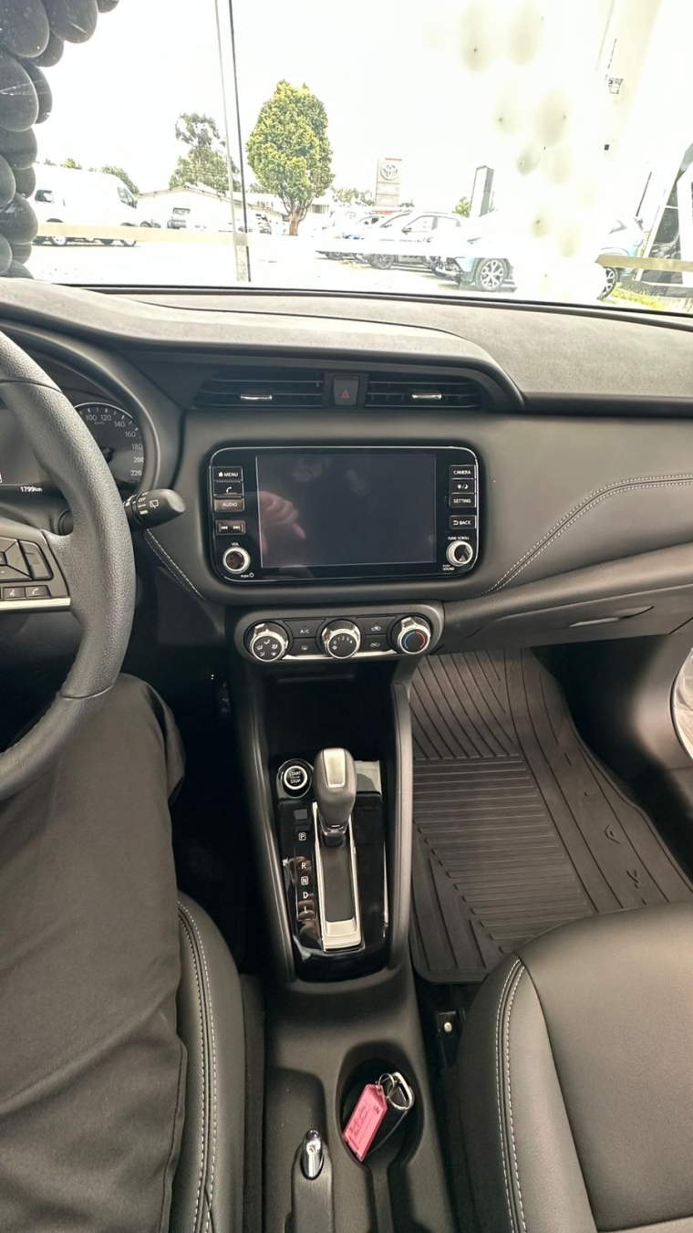 nissan kicks play 1.6 16v flexstart advance plus xtronic flex 4p automatico 202510