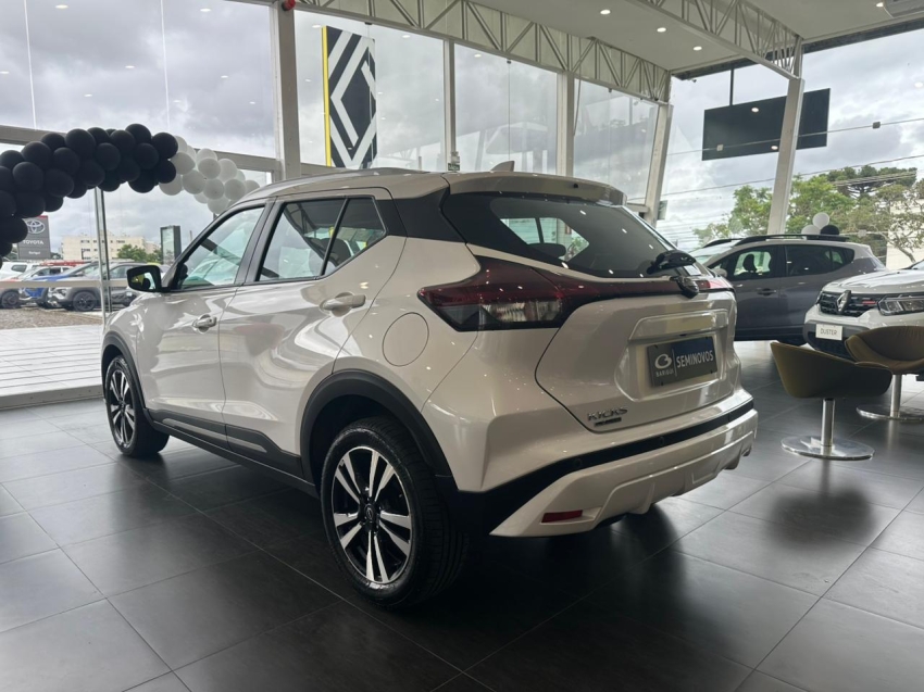 nissan kicks play 1.6 16v flexstart advance plus xtronic flex 4p automatico 20253