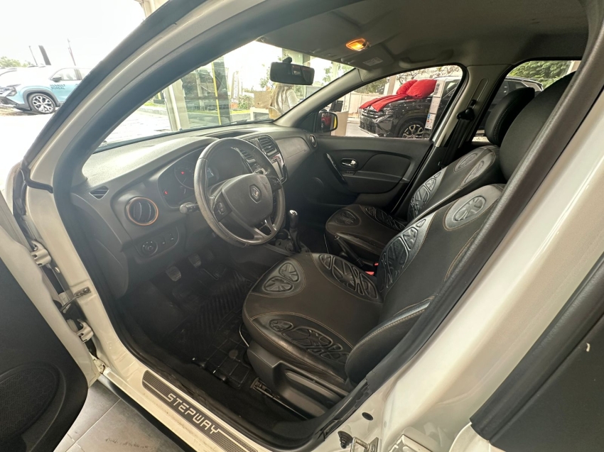 renault sandero 1.6 16v sce flex stepway dynamique manual 4p 202010