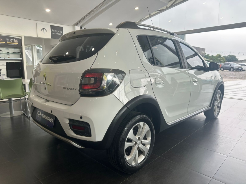 renault sandero 1.6 16v sce flex stepway dynamique manual 4p 20205