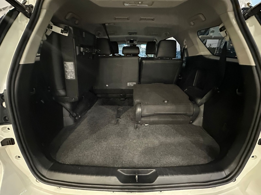 toyota hilux sw4 2.8 d-4d turbo diesel srx 7l 4x4 automatico 4p 202119