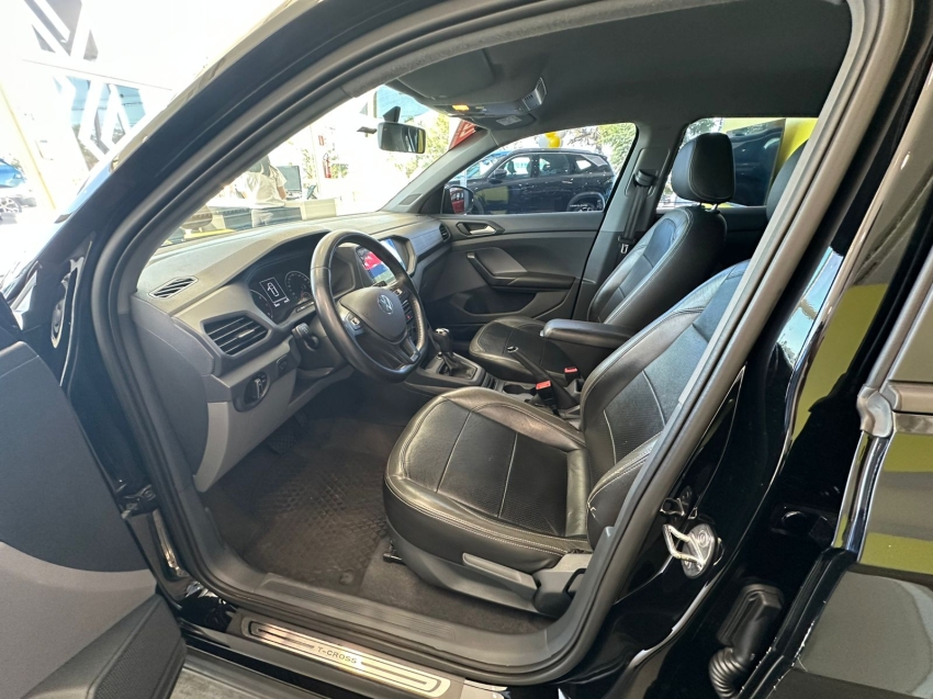 volkswagen t-cross 1.0 200 tsi total flex sense automatico 4p 20227