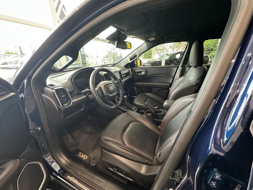 fiat toro 2.0 16v turbo diesel ultra 4wd at9 4p automatico 20248