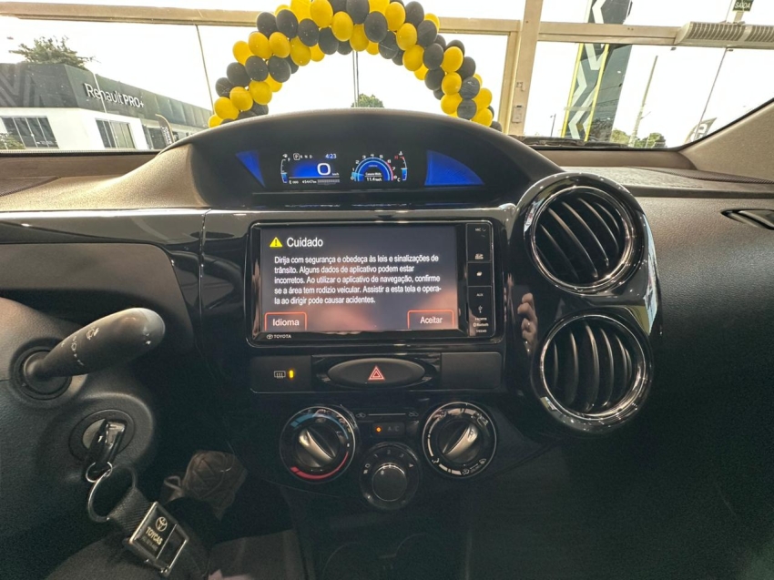 toyota etios 1.5 xls sedan 16v flex 4p automatico 201813