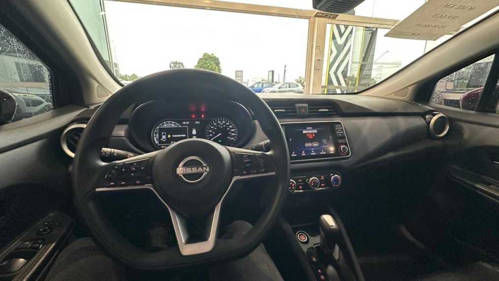 nissan versa 1.6 16v flex advance xtronic 4p automatico 202414