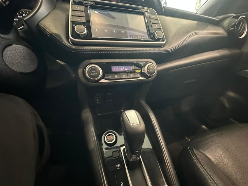 nissan kicks 1.6 16v flexstart sl 4p xtronic flex automatico 201815