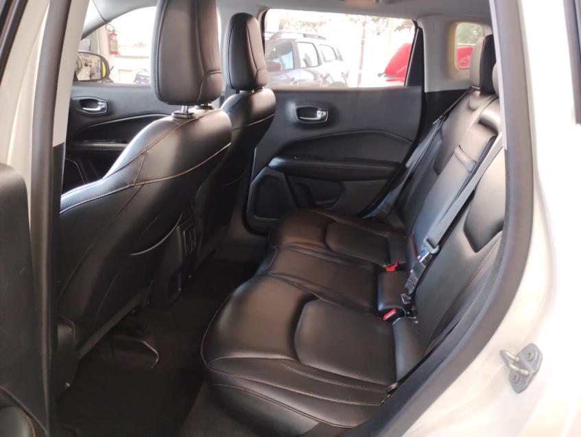 jeep compass 2.0 16v flex longitude automatico 4p 20188