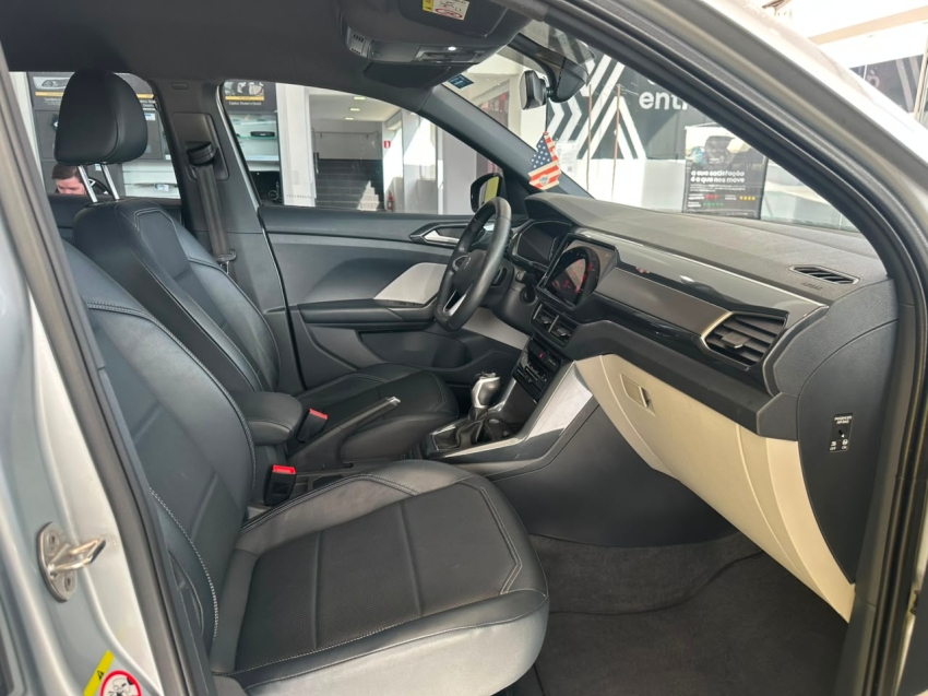 volkswagen t-cross 1.4 250 tsi total flex highline automatico 4p 20239