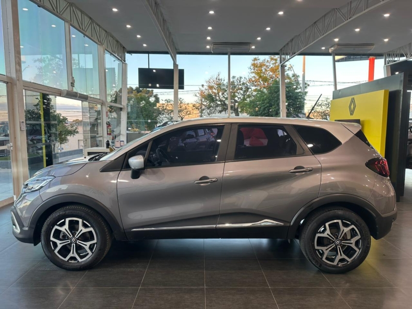 renault captur 1.3 tce flex iconic x-tronic 4p automatico 20223