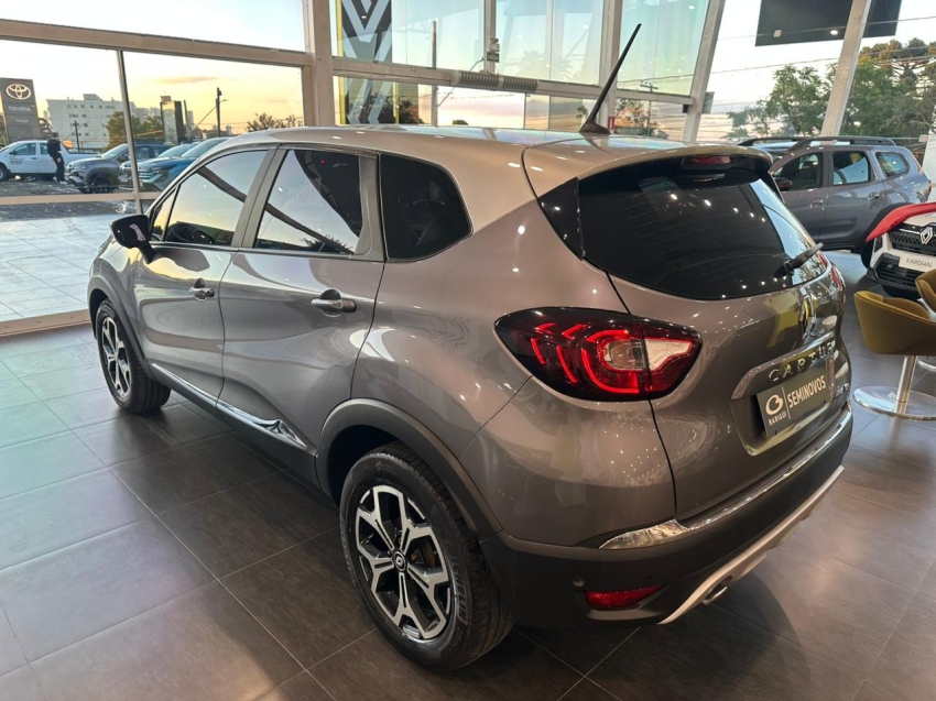 renault captur 1.3 tce flex iconic x-tronic 4p automatico 20224