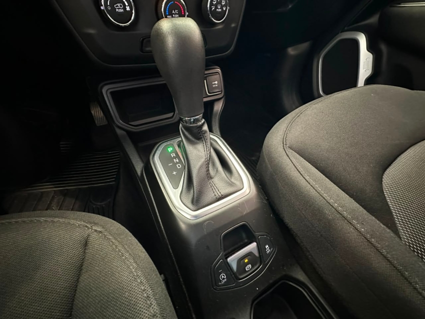 jeep renegade 1.8 16v flex 4p automatico 201918