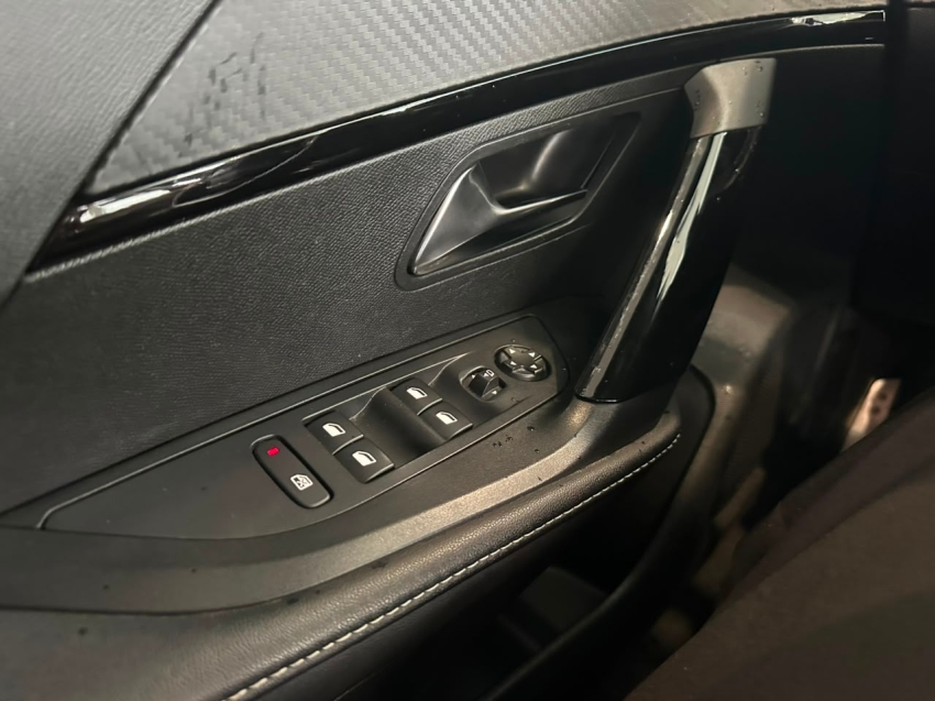 peugeot 2008 1.0 turbo 200 flex allure cvt 4p automatico 202520