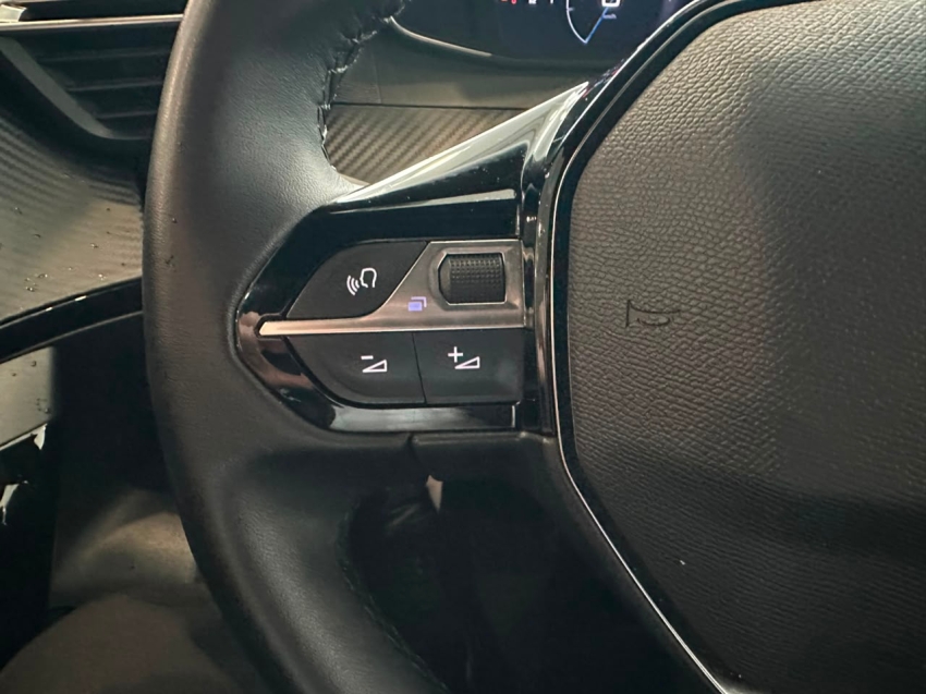 peugeot 2008 1.0 turbo 200 flex allure cvt 4p automatico 202518