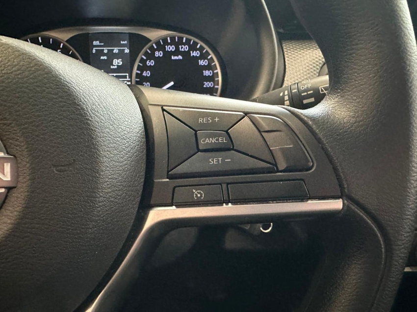 nissan kicks 1.6 16v flexstart sense xtronic flex 4p automatico 202417
