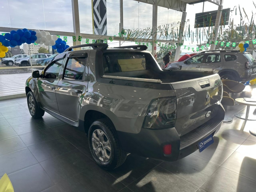 renault oroch 1.6 16v sce flex intense manual 4p 20254
