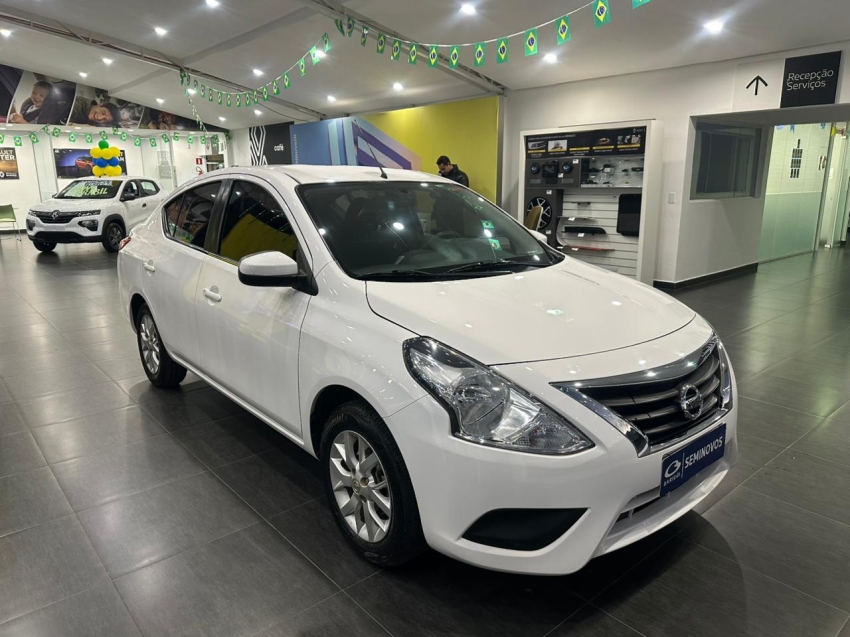 nissan versa 1.6 16v flex sv 4p xtronic automatico 20170