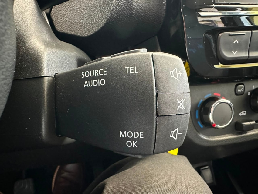 renault kwid 1.0 12v sce flex intense manual 4p 202416