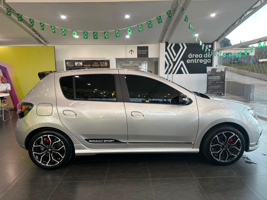 renault sandero 2.0 16v hi-flex rs manual flex 4p 20237