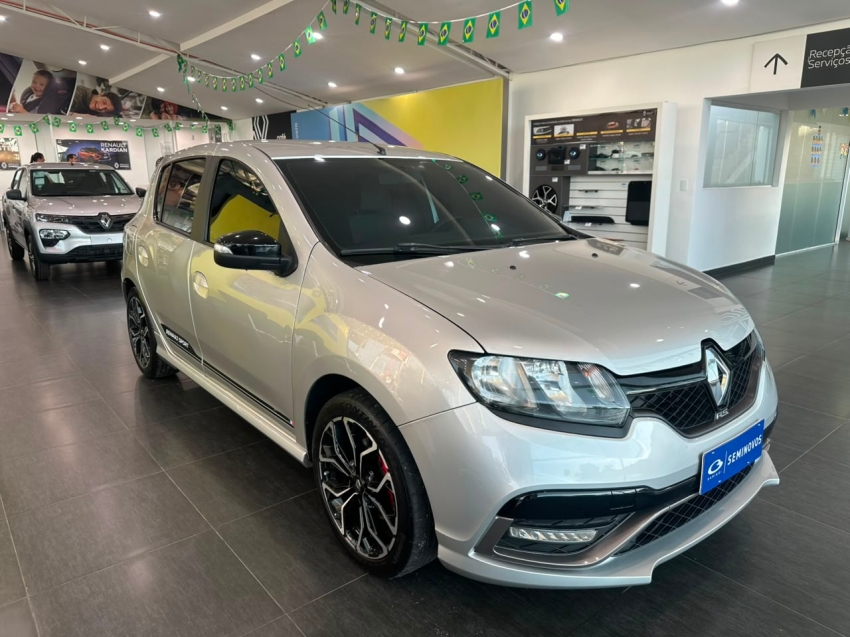 renault sandero 2.0 16v hi-flex rs manual flex 4p 2023