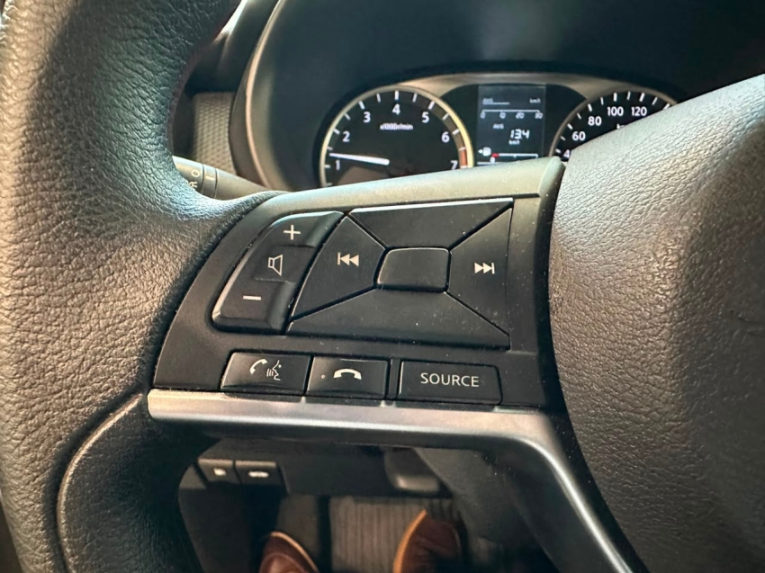 nissan kicks 1.6 16v flexstart sense xtronic flex 4p automatico 202413
