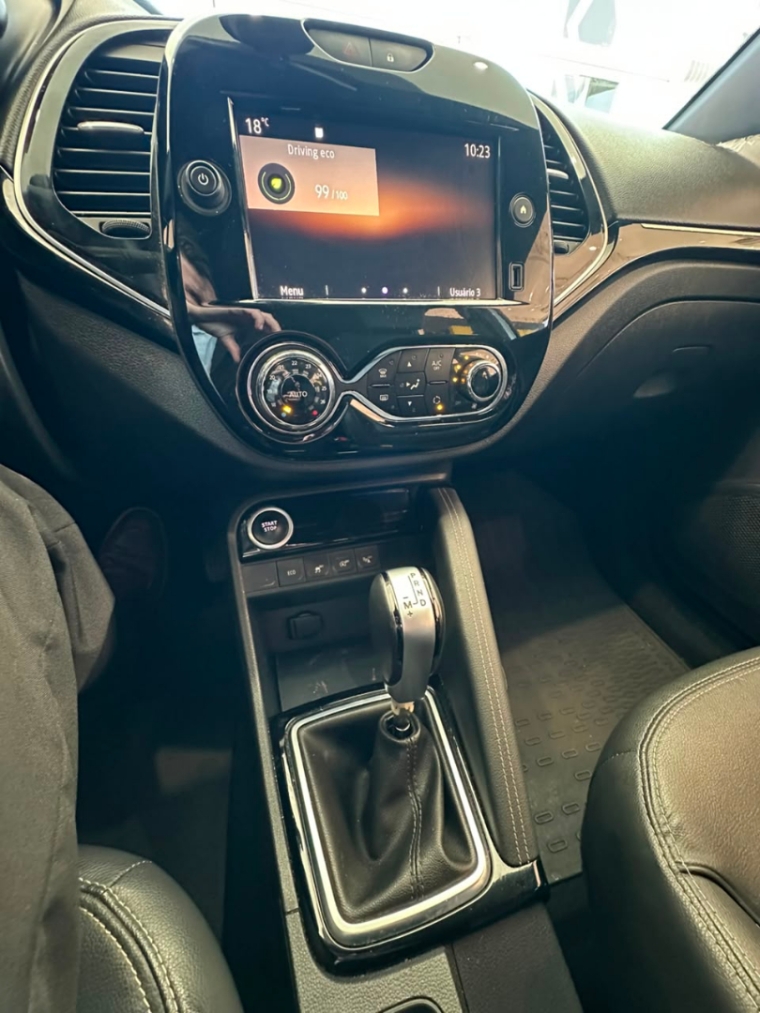 renault captur 1.3 tce flex intense x-tronic 4p automatico 202211