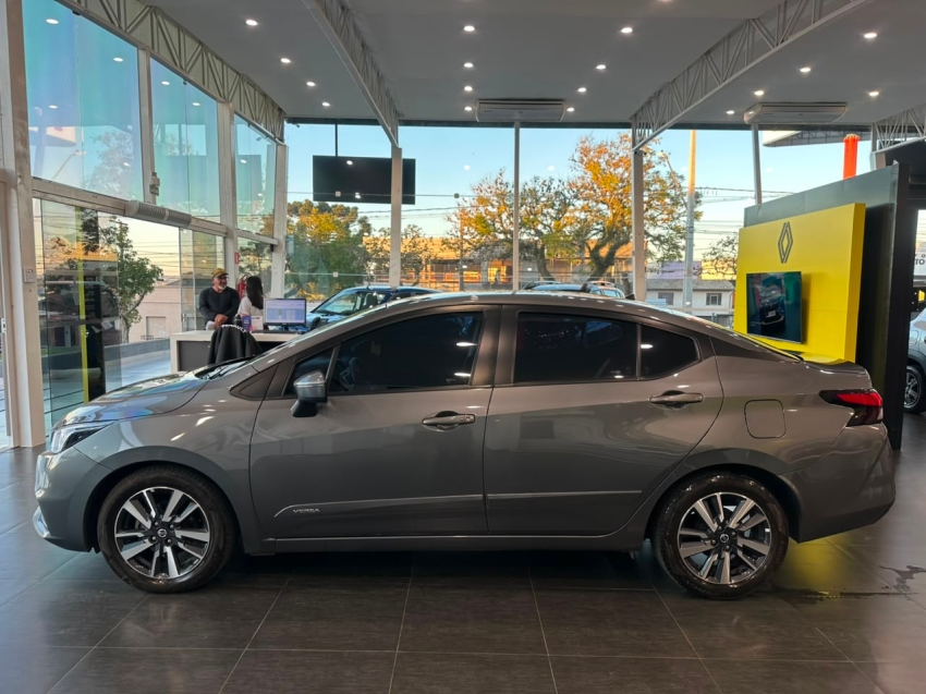 nissan versa 1.6 16v flex advance xtronic 4p automatico 20223