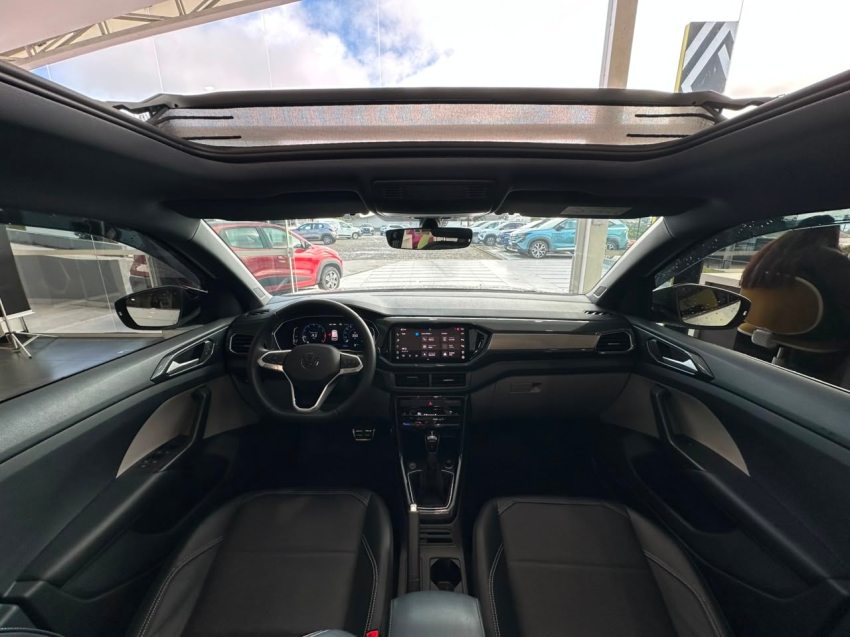 volkswagen t-cross 1.4 250 tsi total flex highline automatico 4p 202410