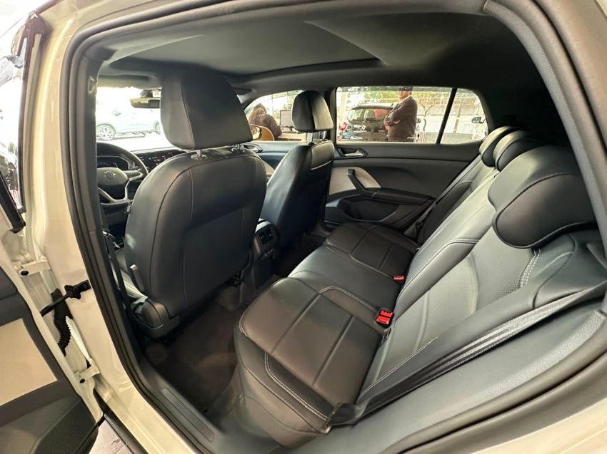volkswagen t-cross 1.4 250 tsi total flex highline automatico 4p 20248