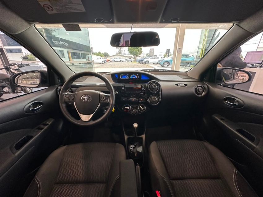 toyota etios 1.5 xs 16v flex 4p automatico 201810