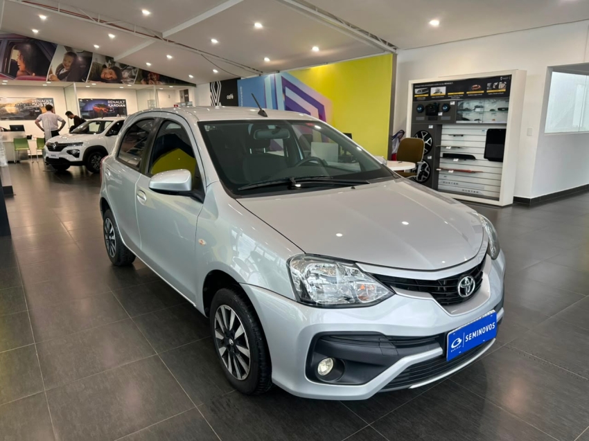 toyota etios 1.5 xs 16v flex 4p automatico 20180