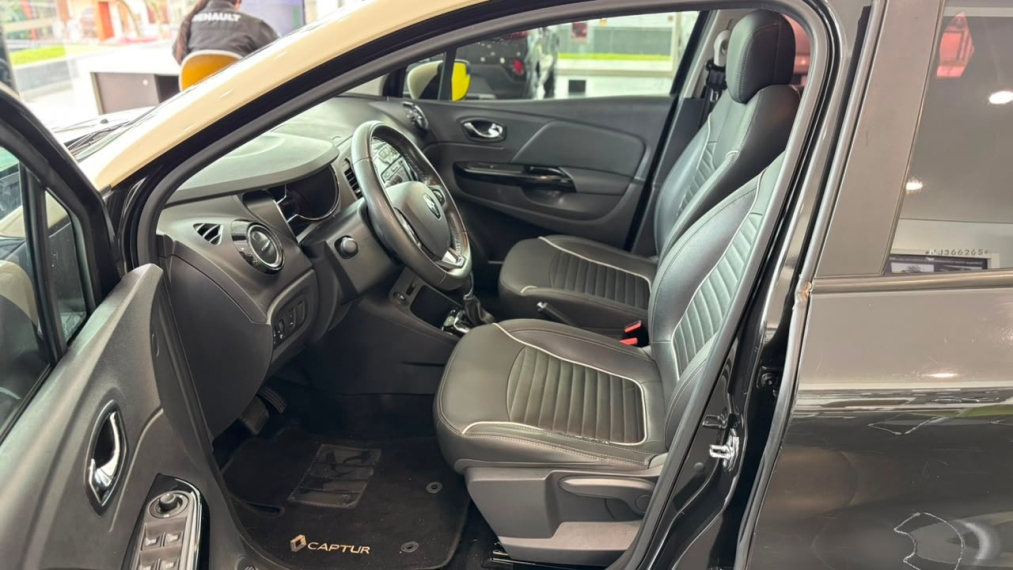renault captur 1.6 16v sce flex intense x-tronic 4p automatico 20199