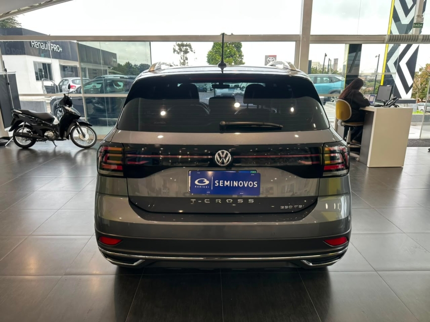 volkswagen t-cross 1.4 250 tsi total flex highline automatico 4p 20215