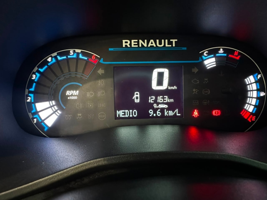 renault kwid 1.0 12v sce flex outsider manual 4p 202512