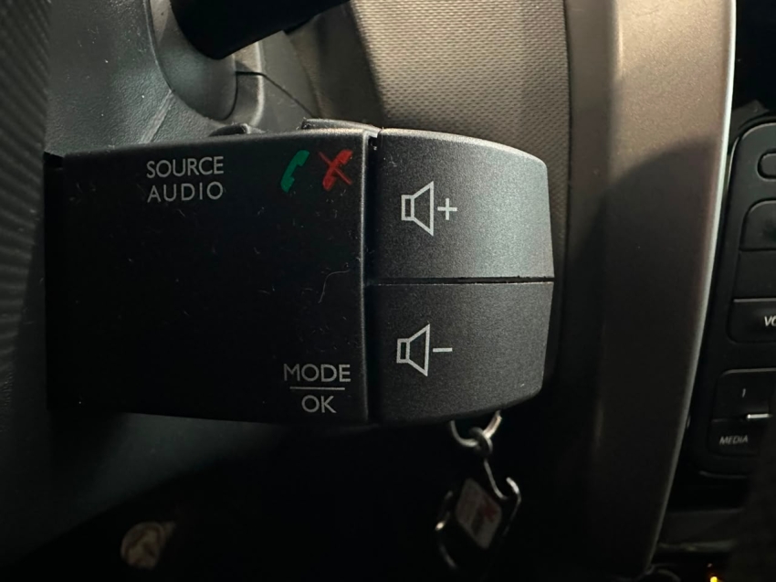 renault duster 1.6 16v sce flex expression x-tronic 4p automatico 201916